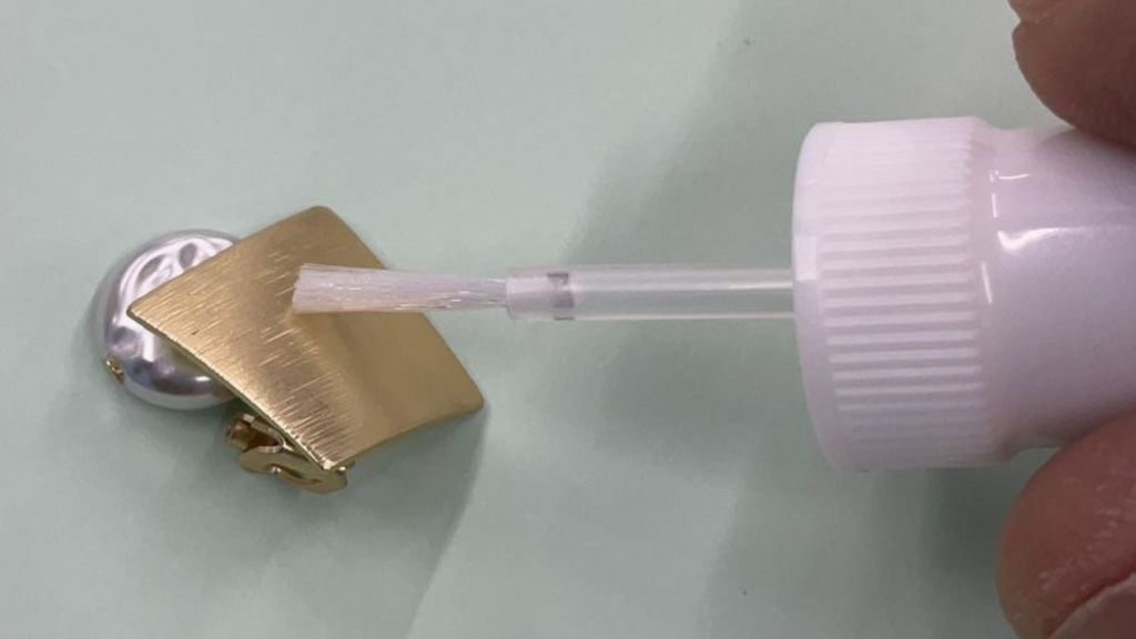 Jewelry Protect（10g入）刷毛付き容器